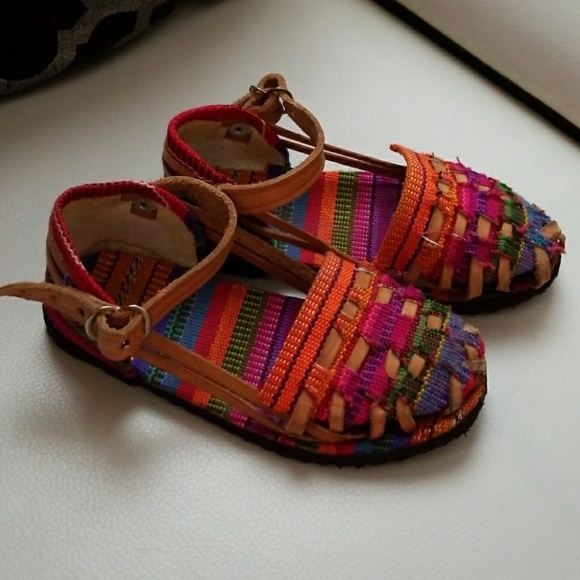 little girl mexican huaraches